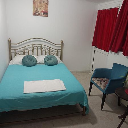 Blue Moon Apartments Nea Michaniona Esterno foto