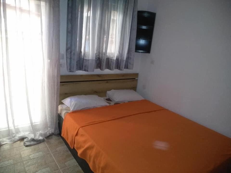 Blue Moon Apartments Nea Michaniona Esterno foto